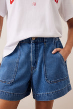 Load image into Gallery viewer, Weekender Short _ Fresh Indigo