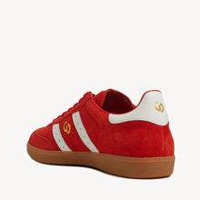 Load image into Gallery viewer, Parallel Suede Sneakers - Auroa Red