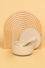 Load image into Gallery viewer, Silicone Suction Bowl with lid + Spoon Set: Vanilla