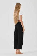 Load image into Gallery viewer, Gigi Barrel Jean - Forever Black - Rollas