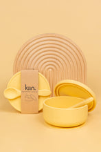 Load image into Gallery viewer, Silicone Suction Bowl with lid + Spoon Set: Vanilla
