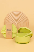 Load image into Gallery viewer, Silicone Suction Bowl with lid + Spoon Set: Vanilla