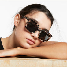 Load image into Gallery viewer, Status Anxiety - Antagonist - White Tort