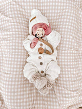 Load image into Gallery viewer, CMC 'Bubble' Dummies Oatmeal: Size 1