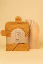 Load image into Gallery viewer, Hooded Towel
