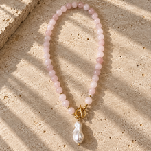 Load image into Gallery viewer, Isola Pearl Necklace