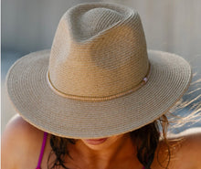 Load image into Gallery viewer, CAMILLE RAFFIA BRAID FEDORA - NATURAL/PINK