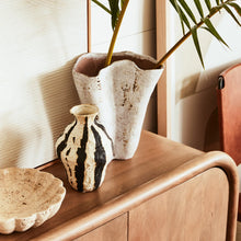 Load image into Gallery viewer, Lola Vase