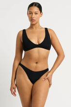 Load image into Gallery viewer, BOND-EYE - SCOUT CROP - ECO BLACK