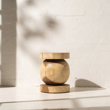 Load image into Gallery viewer, BALL SIDE TABLE