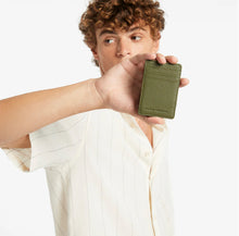 Load image into Gallery viewer, Flip Wallet - Khaki