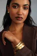 Load image into Gallery viewer, OLIVIA BRUSHED BRACELET - GOLD