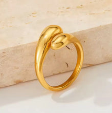 Load image into Gallery viewer, Waterdrop Ring