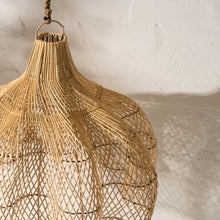 Load image into Gallery viewer, BEYLA SCALLOPED LARGE LIGHT SHADE