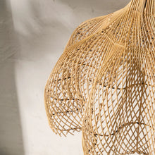 Load image into Gallery viewer, BEYLA SCALLOPED LARGE LIGHT SHADE