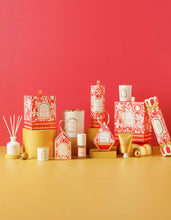 Load image into Gallery viewer, PASSIONFRUIT PUNCH MINI CANDLE + DIFFUSER SET
