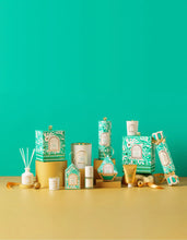 Load image into Gallery viewer, WHITE WOODS MINI CANDLE + DIFFUSER SET