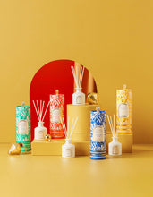 Load image into Gallery viewer, WHITE WOODS MINI REED DIFFUSER 50ML