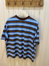 Load image into Gallery viewer, Striped oversized tee