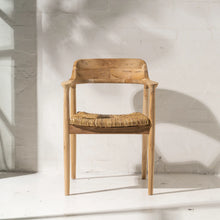 Load image into Gallery viewer, VIVICA DINING CHAIR - NATURAL