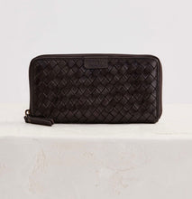 Load image into Gallery viewer, Juju & Co - Large Basque Wallet - Chocolate