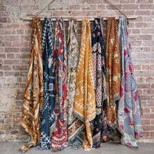 Load image into Gallery viewer, 'Penny Lane' Woven Picnic Rug/Throw: Regular 130x160cm