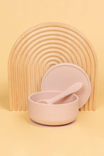 Load image into Gallery viewer, Silicone Suction Bowl with lid + Spoon Set: Vanilla