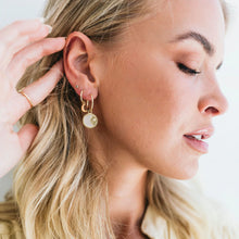 Load image into Gallery viewer, Eclipse Earrings