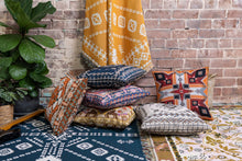 Load image into Gallery viewer, &#39;Eleanor Rigby&#39; Woven Picnic Rug/Throw: Regular 130x160cm
