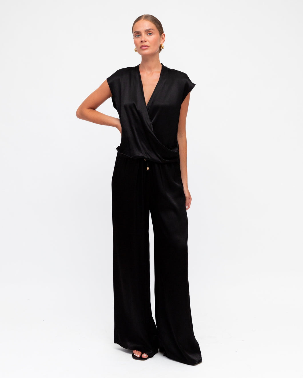 Celeste Satin Wide-Leg Pants – Black