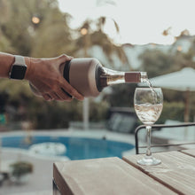 Load image into Gallery viewer, Huski Wine Cooler - Champagne
