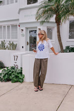 Load image into Gallery viewer, Stevie Slouchy Tee - Ceres Flora
