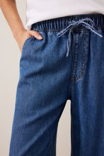 Load image into Gallery viewer, ANDIE WIDE LEG DRAWSTRING PANT - FRESH INDIGO
