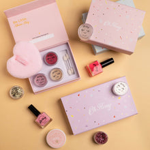 Load image into Gallery viewer, Oh Flossy Mini Makeup Set
