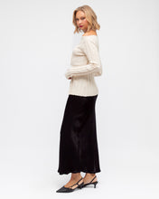 Load image into Gallery viewer, Luna Satin Bias Skirt – Black
