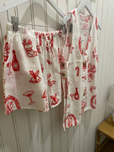 Load image into Gallery viewer, Christmas Set – Top &amp; Shorts
