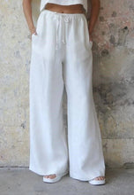Load image into Gallery viewer, Tara Linen Pants – White
