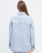 Load image into Gallery viewer, RELAXED FIT DENIM SHACKET
