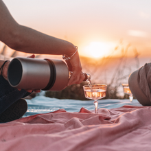 Load image into Gallery viewer, Huski Wine Cooler - Champagne
