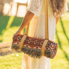 Load image into Gallery viewer, &#39;Penny Lane&#39; Woven Picnic Rug/Throw: Regular 130x160cm
