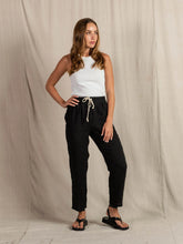 Load image into Gallery viewer, Lucio Linen Pant - Black

