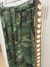 Load image into Gallery viewer, Camo Heart Stripe Pants
