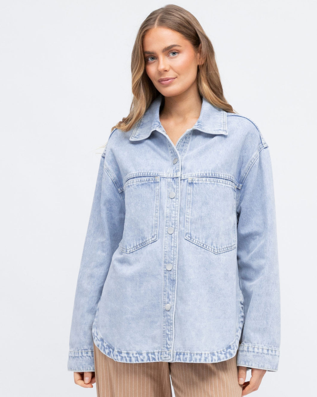 RELAXED FIT DENIM SHACKET