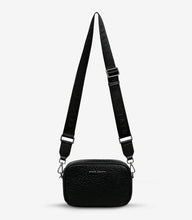 Load image into Gallery viewer, Status Anxiety - plunder with webbed strap - black bubble
