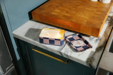 Load image into Gallery viewer, Tin Candle  - Rosewood Vanilla
