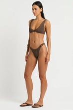 Load image into Gallery viewer, BOND-EYE - RING SCOUT CROP - Cocoa Leopard Jacquard
