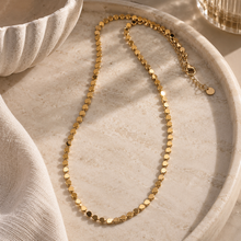 Load image into Gallery viewer, Luma Disc Necklace
