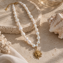 Load image into Gallery viewer, Solara Pearl Necklace
