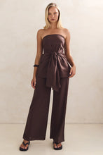 Load image into Gallery viewer, Strapless Tie-Front Set
