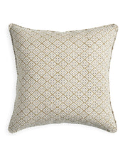 Load image into Gallery viewer, Borello Shell Linen Cushion
